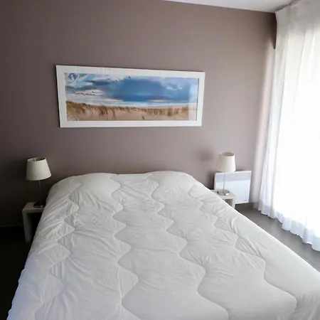 Villa Exclusive With Large Terrace And Pool, High Standard Beaches In Walking Distance *