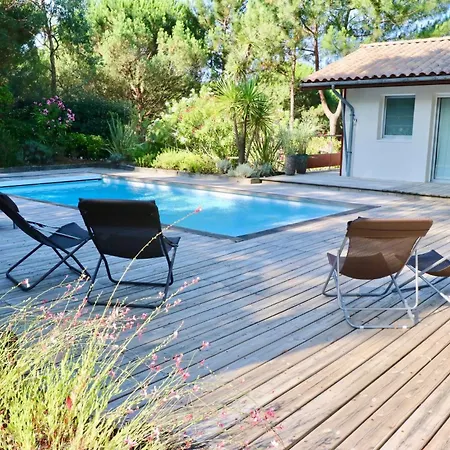 Exclusive With Large Terrace And Pool, High Standard Beaches In Walking Distance Villa *
